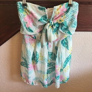 Pink Lily Women’s Size Small Tropical Hawaiian Floral Strapless Romper Outfit